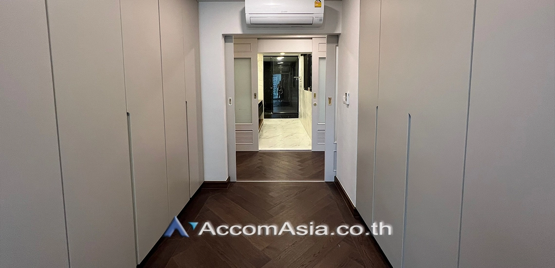 31  3 br Condominium For Rent in Ploenchit ,Bangkok BTS Chitlom at New House AA21992