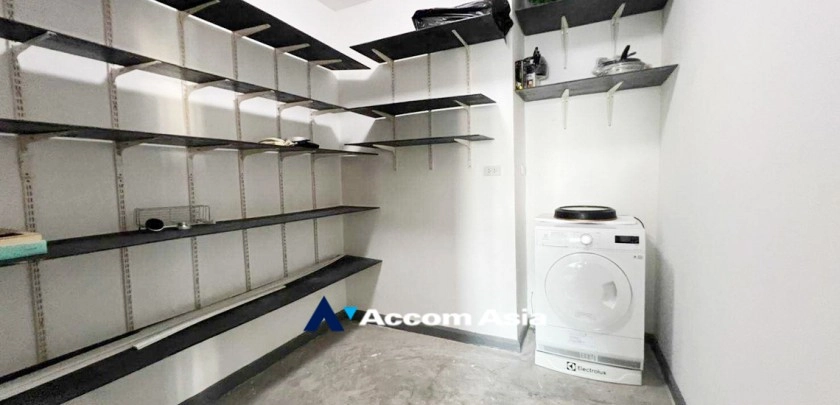 17  3 br Condominium for rent and sale in Sukhumvit ,Bangkok BTS Phrom Phong at Royal Castle Sukhumvit 39 AA22011