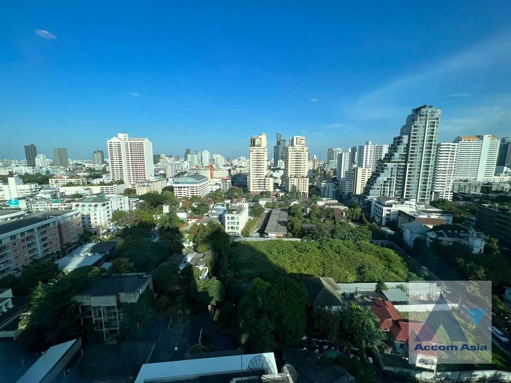 unit 3 Bedrooms  Condominium For Rent & Sale in Sukhumvit, Bangkok  near BTS Phrom Phong (AA22011)