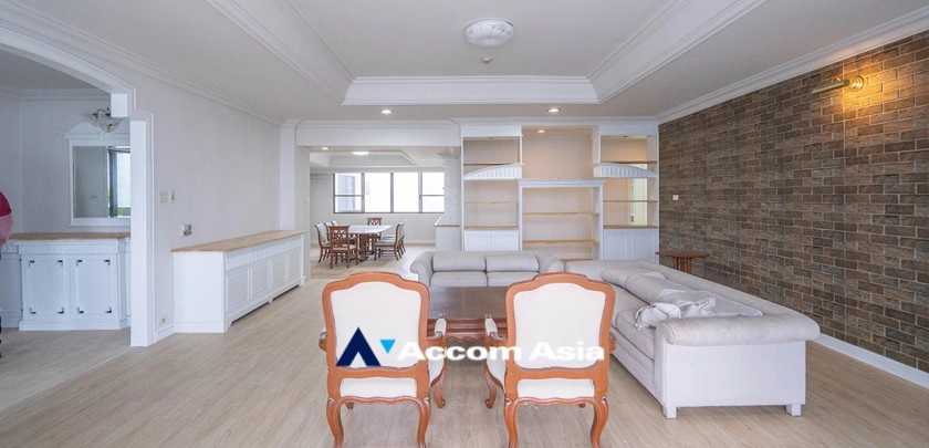 unitBig Balcony, Pet friendly |  3 Bedrooms  Apartment For Rent in Sukhumvit, Bangkok  near BTS Phrom Phong (AA22025)