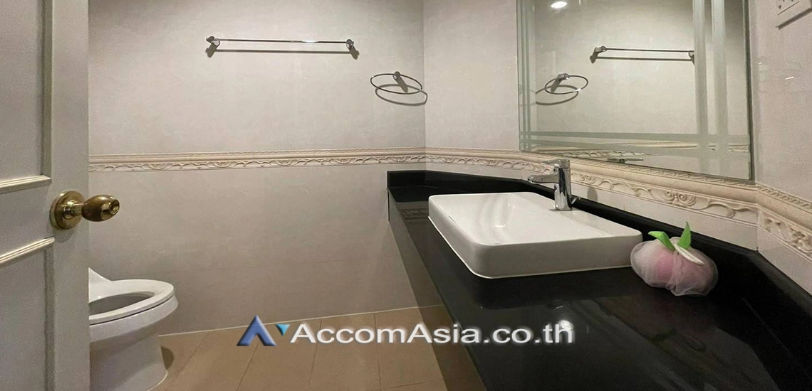 10  3 br Condominium For Rent in Sukhumvit ,Bangkok BTS Asok - MRT Sukhumvit at City Lakes Tower Sukhumvit 16 AA22032
