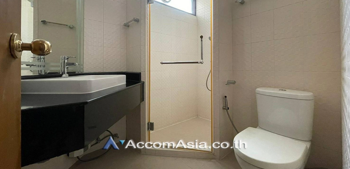 11  3 br Condominium For Rent in Sukhumvit ,Bangkok BTS Asok - MRT Sukhumvit at City Lakes Tower Sukhumvit 16 AA22032