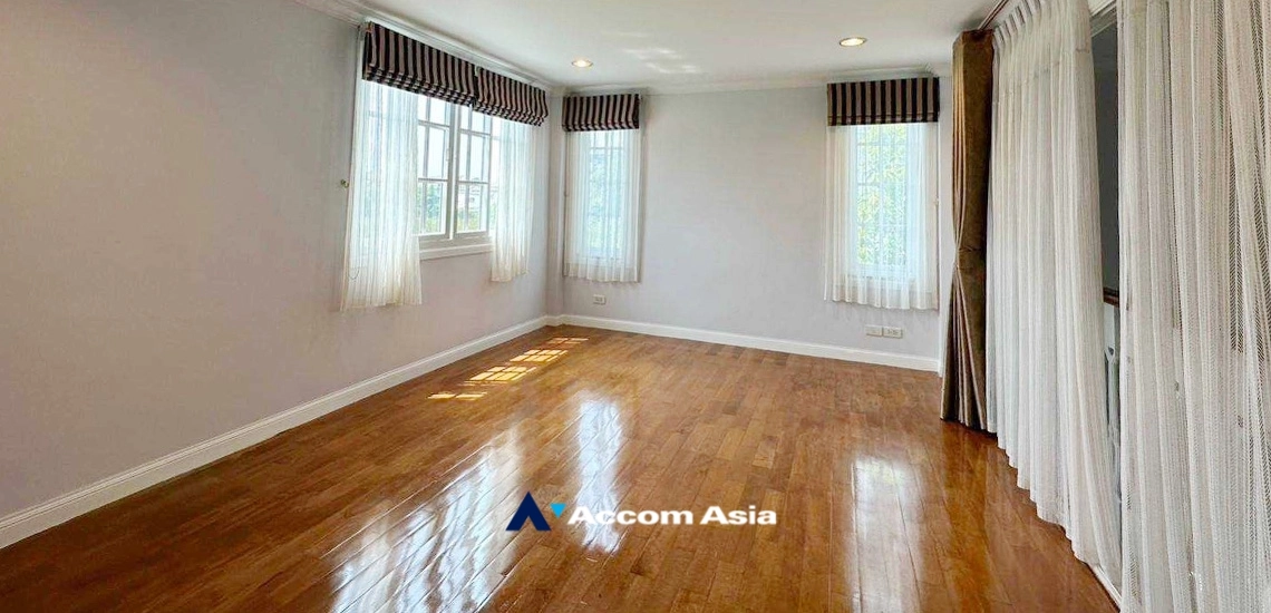 14  3 br House For Rent in Bang Na ,Bangkok BTS Bearing at Fantasia Villa 3  AA22059