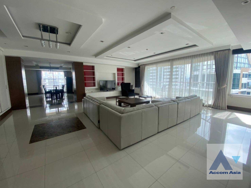 A whole floor, Pet friendly |  Ideal 24 Condominium  4 Bedroom for Rent BTS Phrom Phong in Sukhumvit Bangkok