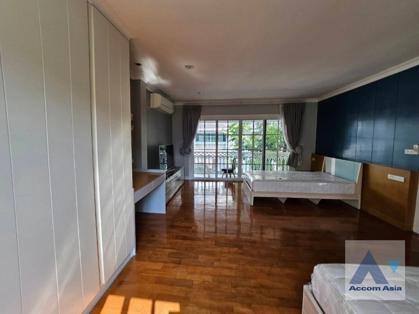 11  3 br House For Rent in Bang Na ,Bangkok BTS Bearing at Fantasia Villa 3  AA22061