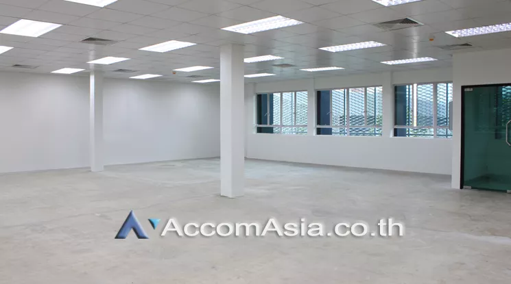  1  Office Space For Rent in Sathorn ,Bangkok BTS Surasak at Bhiraj Tower At Sathorn AA22066