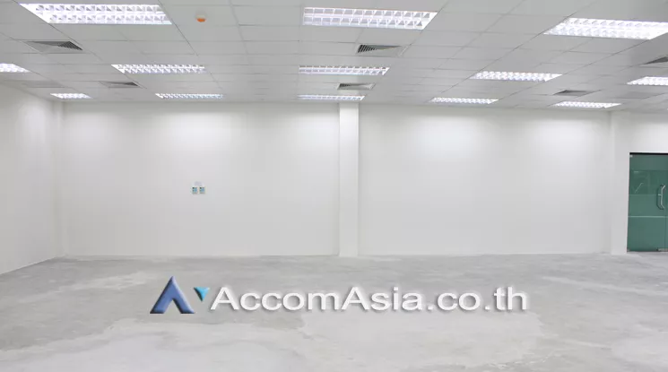  1  Office Space For Rent in Sathorn ,Bangkok BTS Surasak at Bhiraj Tower At Sathorn AA22071