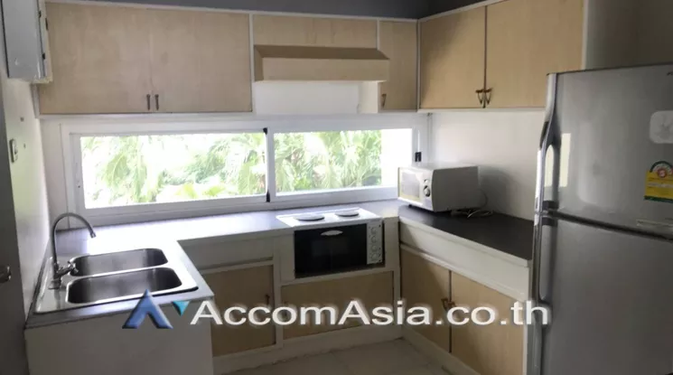  1  2 br Apartment for rent and sale in Sukhumvit ,Bangkok BTS Asok - MRT Phetchaburi at Greenery garden and privacy AA22081