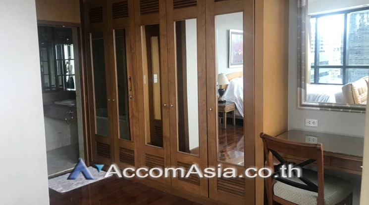 10  2 br Condominium For Rent in Ploenchit ,Bangkok BTS Chitlom at President Place AA22082