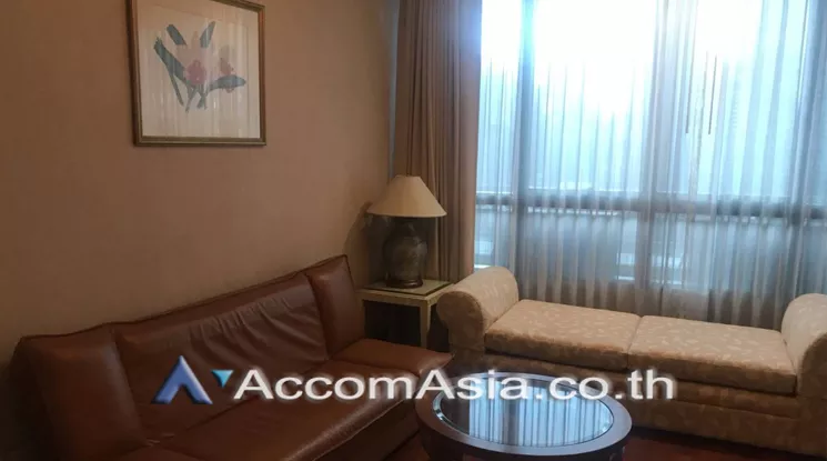 unit 1 Bedroom  Condominium For Rent in Ploenchit, Bangkok  near BTS Chitlom (AA22084)