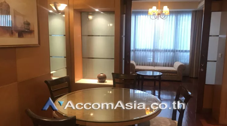  1 Bedroom  Condominium For Rent in Ploenchit, Bangkok  near BTS Chitlom (AA22084)