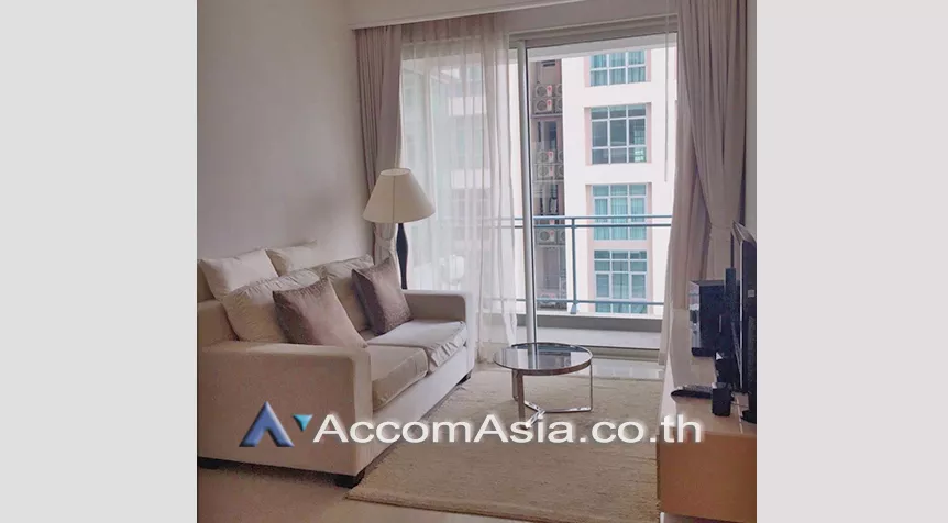  2 Bedrooms  Condominium For Rent & Sale in Ploenchit, Bangkok  near BTS Chitlom (AA22090)