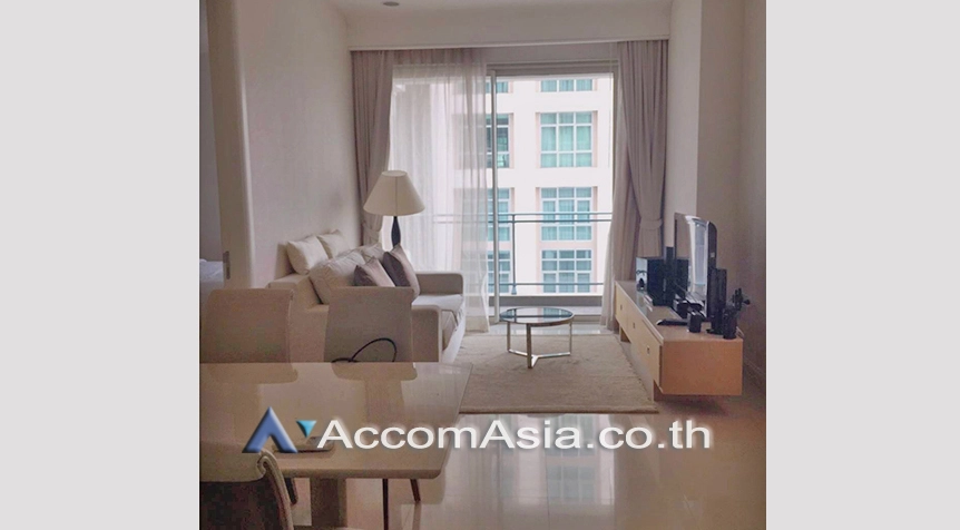 unit 2 Bedrooms  Condominium For Rent & Sale in Ploenchit, Bangkok  near BTS Chitlom (AA22090)