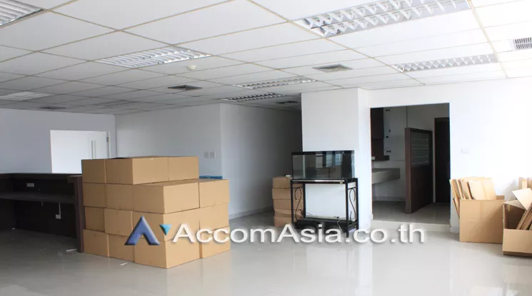  1  Office Space For Rent in Ratchadapisek ,Bangkok MRT Thailand Cultural Center at Amornphan 205 AA22097