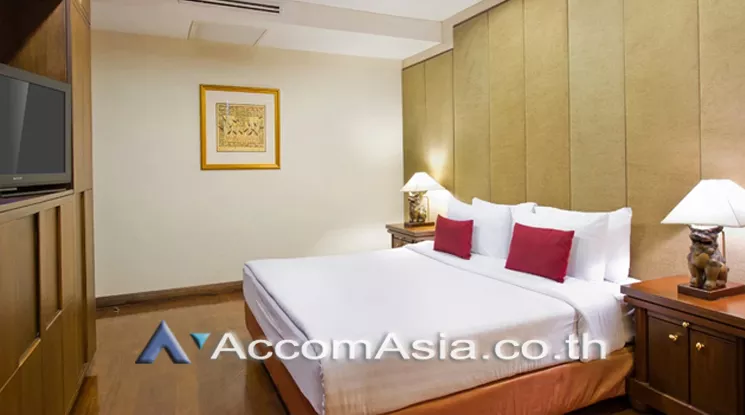 unit 2 Bedrooms  Condominium For Rent in Sukhumvit, Bangkok  near BTS Phrom Phong (AA22106)