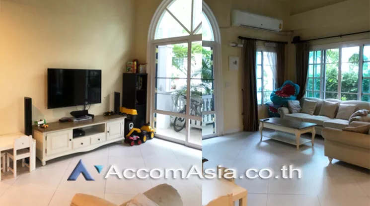 4  3 br House For Rent in Bangna ,Bangkok BTS Bearing at Fantasia Villa AA22116