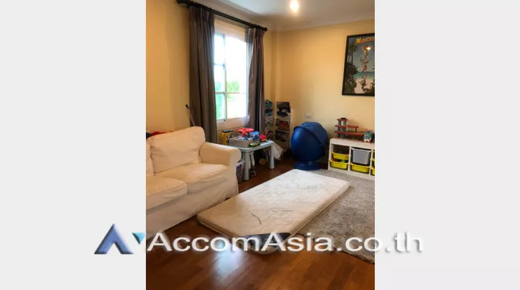 9  3 br House For Rent in Bangna ,Bangkok BTS Bearing at Fantasia Villa AA22116