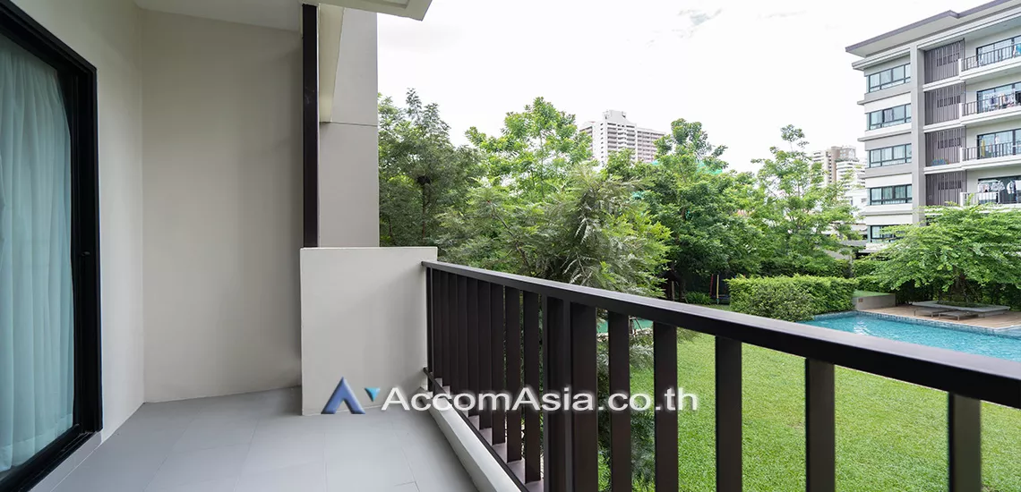 unit 2 Bedrooms  Apartment For Rent in Sukhumvit, Bangkok  near BTS Phrom Phong (AA22132)