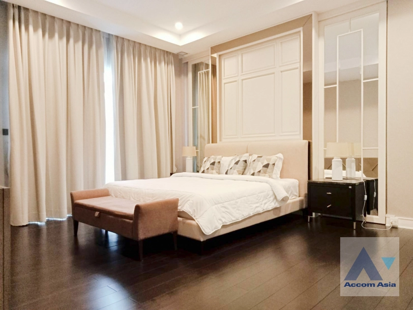 11  4 br House For Rent in Bang Na ,Bangkok  at Nantawan Bangna AA22157