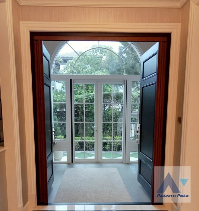 8  4 br House For Rent in Bang Na ,Bangkok  at Nantawan Bangna AA22157