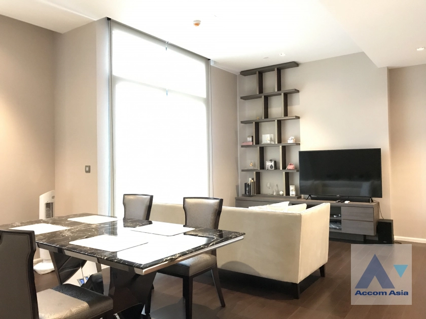 unit 2 Bedrooms  Condominium For Rent & Sale in Sukhumvit, Bangkok  near BTS Phrom Phong (AA22162)