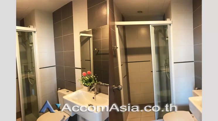 unit 2 Bedrooms  Condominium For Sale in Sukhumvit, Bangkok  near BTS On Nut (AA22164)