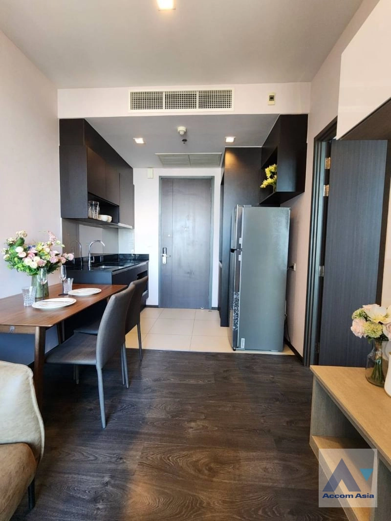 unit 1 Bedroom  Condominium For Rent in Sukhumvit, Bangkok  near BTS Asok - MRT Sukhumvit (AA22171)