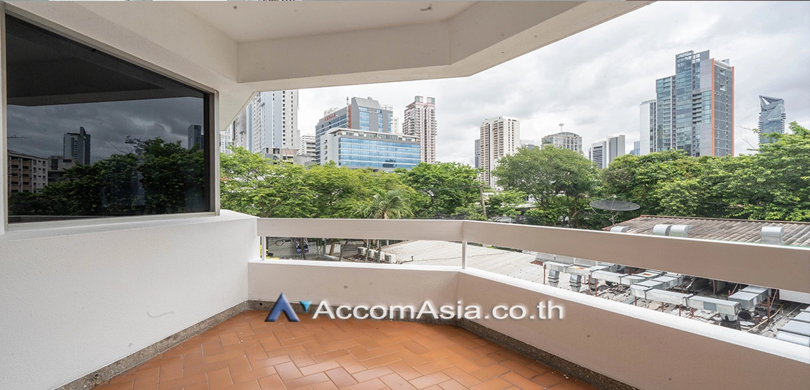  1  3 br Apartment For Rent in Sukhumvit ,Bangkok BTS Phrom Phong at The comfortable low rise residence AA22174