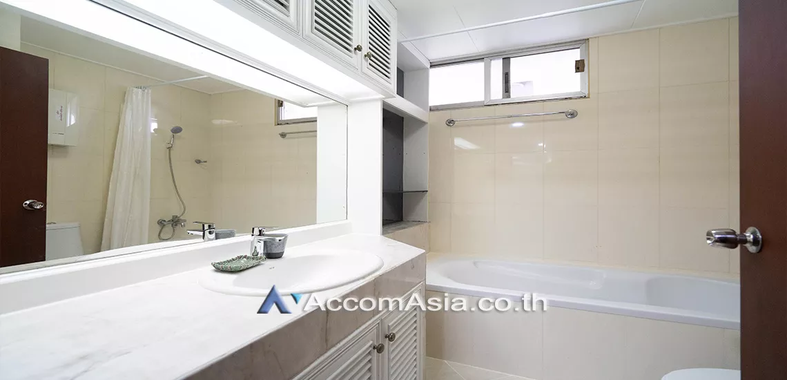 9  3 br Apartment For Rent in Sukhumvit ,Bangkok BTS Phrom Phong at The comfortable low rise residence AA22174