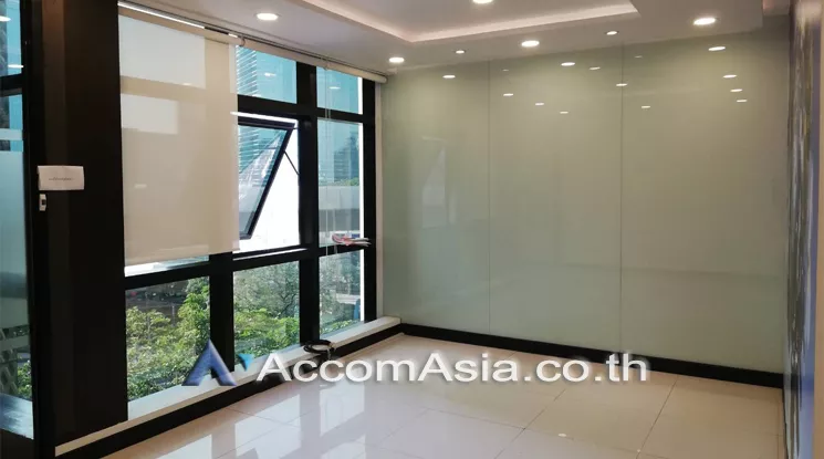 unit Office space For Rent in Phaholyothin, Bangkok  near MRT Phahon Yothin (AA22184)
