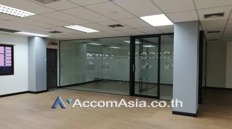 5  Office Space For Rent in phaholyothin ,Bangkok MRT Phahon Yothin AA22184