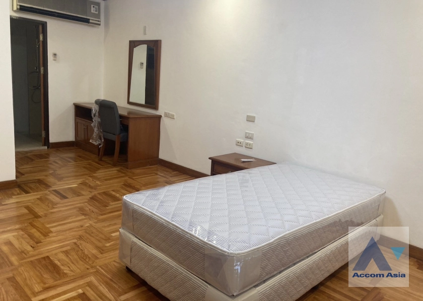 11  3 br Apartment For Rent in Sukhumvit ,Bangkok BTS Asok - MRT Sukhumvit at Suite For Family AA22191