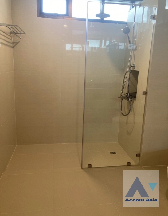 16  3 br Apartment For Rent in Sukhumvit ,Bangkok BTS Asok - MRT Sukhumvit at Suite For Family AA22191