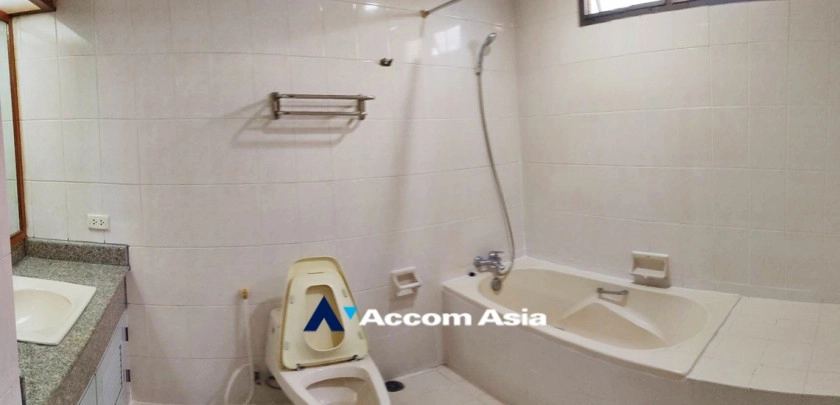 6  3 br Apartment for rent and sale in Sukhumvit ,Bangkok BTS Asok - MRT Sukhumvit at Suite For Family AA22192