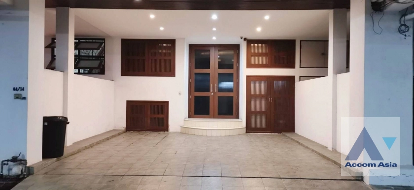 17  4 br Townhouse for rent and sale in Sukhumvit ,Bangkok BTS Ekkamai at Lotus Point Ekkamai AA22196