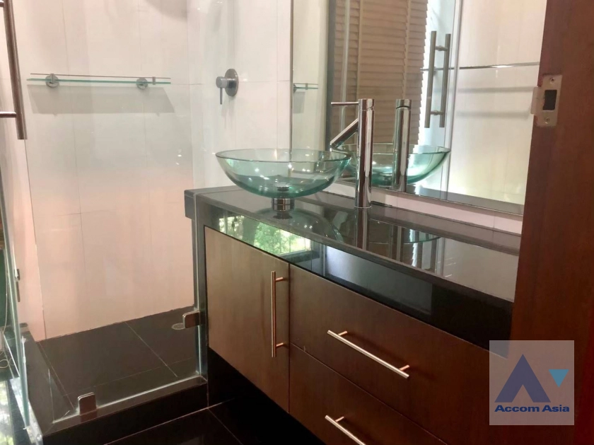 9  4 br Townhouse for rent and sale in Sukhumvit ,Bangkok BTS Ekkamai at Lotus Point Ekkamai AA22196