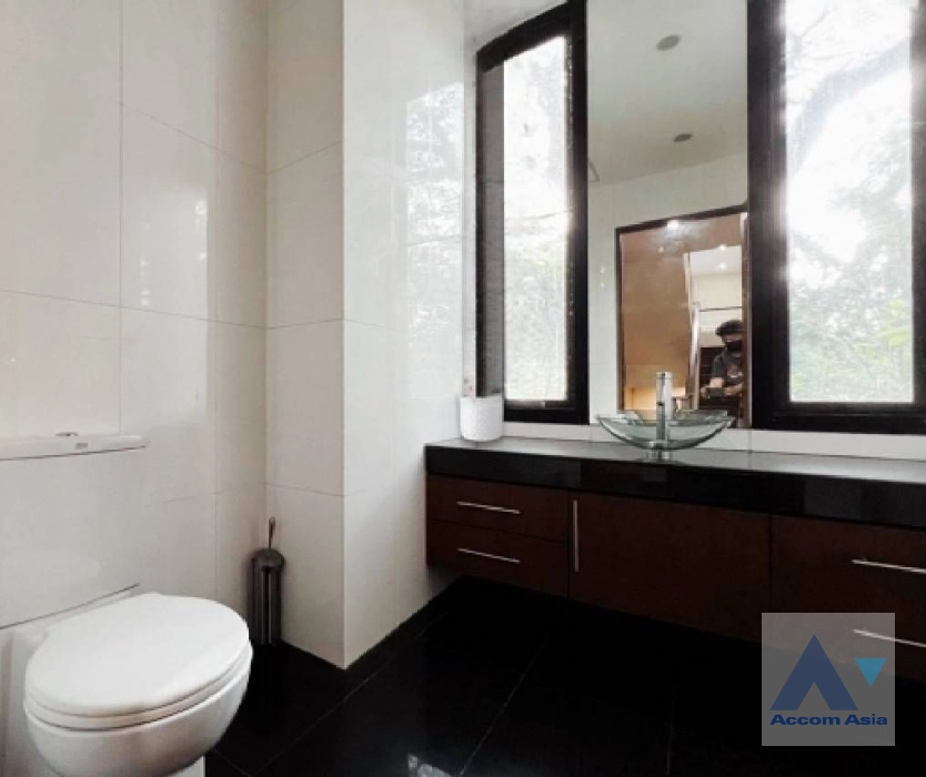 8  4 br Townhouse for rent and sale in Sukhumvit ,Bangkok BTS Ekkamai at Lotus Point Ekkamai AA22196