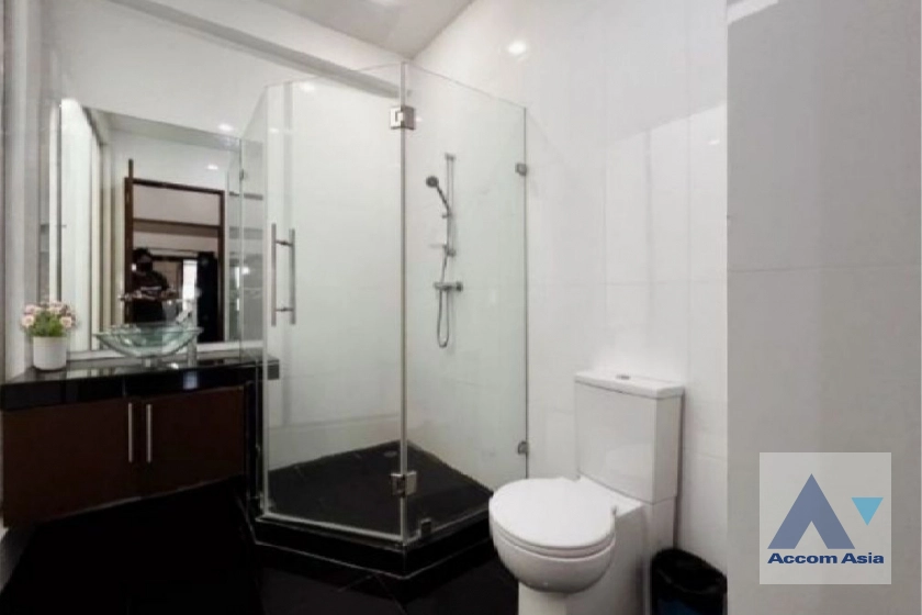 10  4 br Townhouse for rent and sale in Sukhumvit ,Bangkok BTS Ekkamai at Lotus Point Ekkamai AA22196