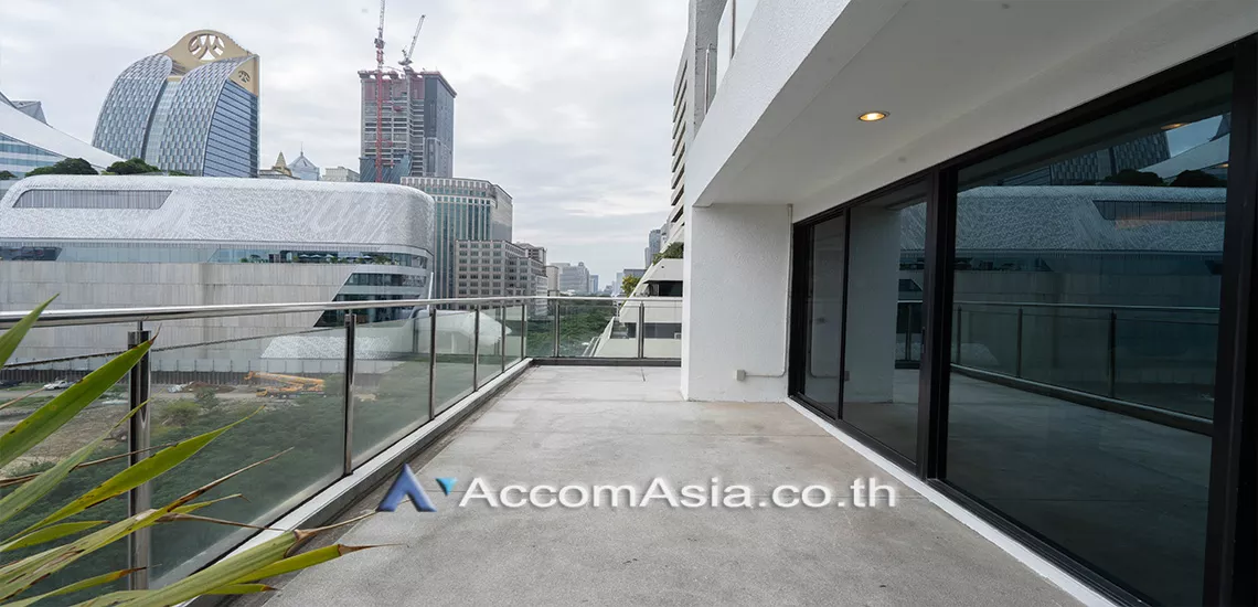  2 Bedrooms  Condominium For Rent in Ploenchit, Bangkok  near BTS Chitlom (21385)