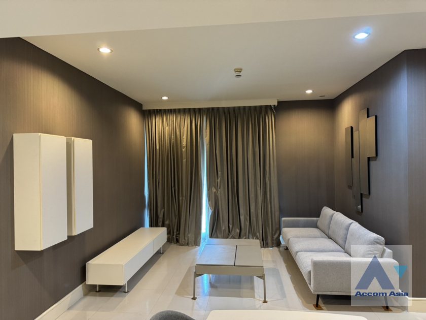 Condominium For Rent & Sale in Sukhumvit, Bangkok Code AA22210