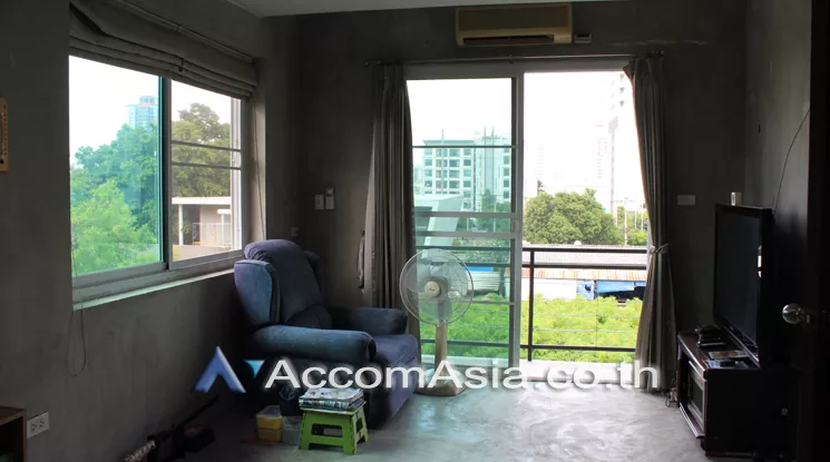 8  6 br House For Sale in sathorn ,Bangkok BRT Thanon Chan AA22211