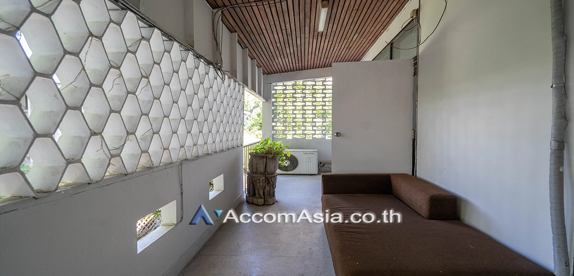 12  3 br House For Rent in Sukhumvit ,Bangkok BTS Thong Lo 9006501