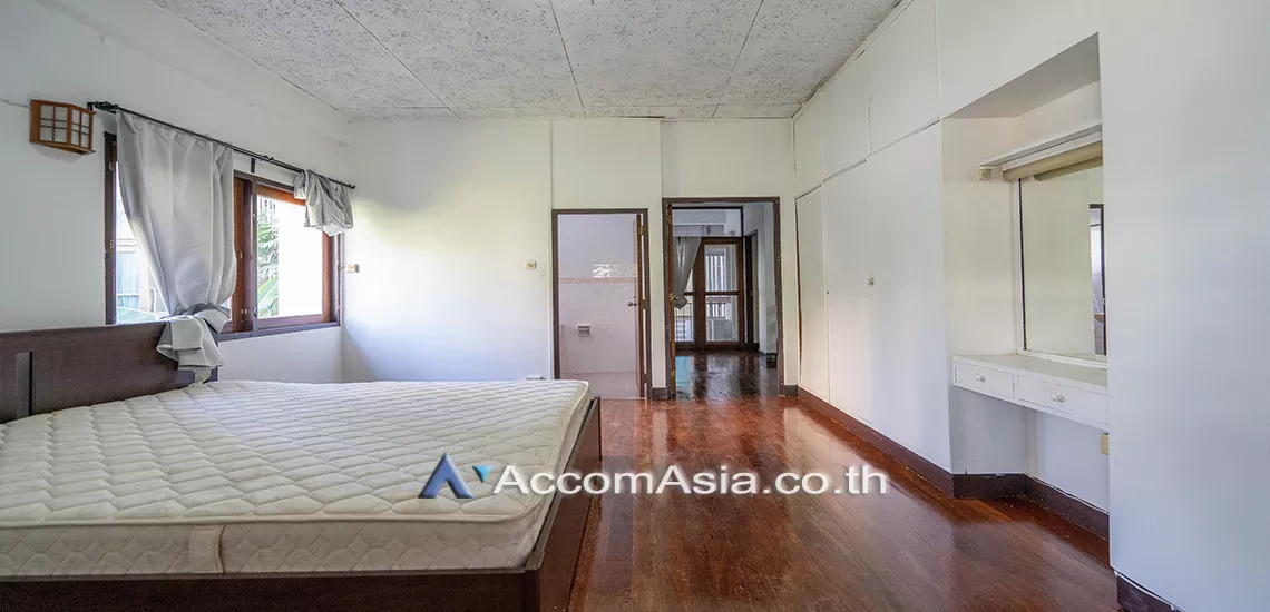 9  3 br House For Rent in sukhumvit ,Bangkok BTS Thong Lo 9006501