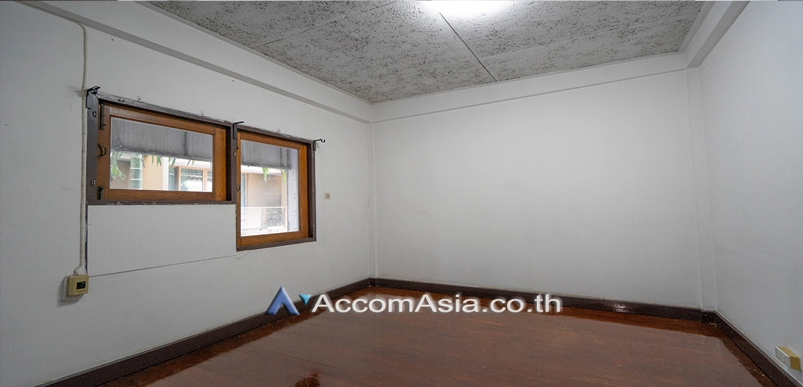 10  3 br House For Rent in Sukhumvit ,Bangkok BTS Thong Lo 9006501