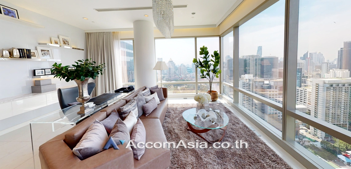 Huge Terrace, Duplex Condo, Penthouse | 185 Rajadamri Condominium  2 Bedroom for Sale & Rent BTS Ratchadamri in Ploenchit Bangkok