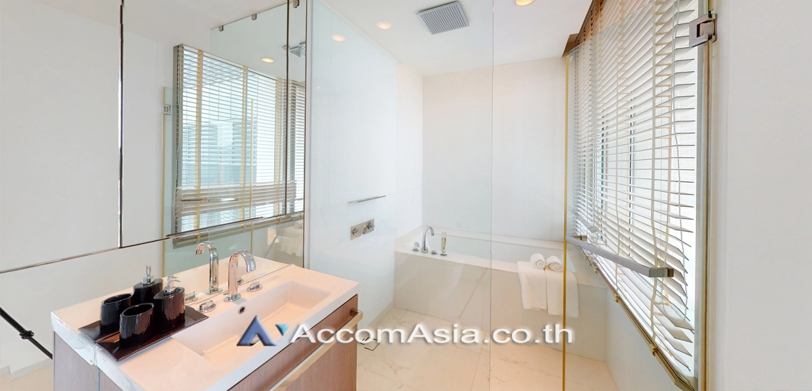 19  2 br Condominium for rent and sale in Ploenchit ,Bangkok BTS Ratchadamri - MRT Silom at 185 Rajadamri AA22218