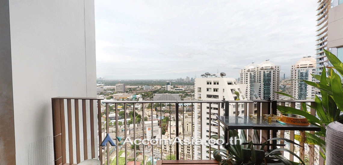 5  2 br Condominium for rent and sale in Sukhumvit ,Bangkok BTS Phrom Phong at The Emporio Place AA22219