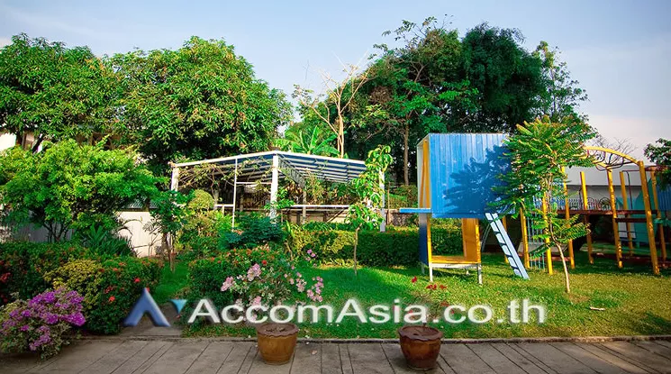 9  4 br Apartment for rent and sale in Phaholyothin ,Bangkok BTS Saphan-Kwai at Heart of Phaya Thai AA22220