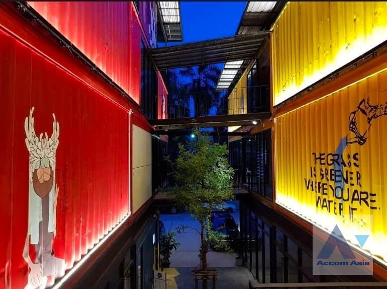 4  Office Space For Rent in Sukhumvit ,Bangkok BTS Ekkamai at Office Space for RENT AA22245