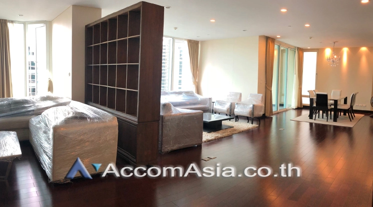 unitA whole floor, Huge Terrace |  3 Bedrooms  Condominium For Rent & Sale in Ploenchit, Bangkok  near BTS Chitlom (AA22252)
